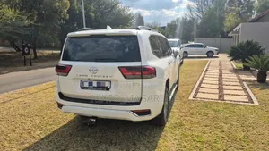 New Toyota Land Cruiser 2025 White