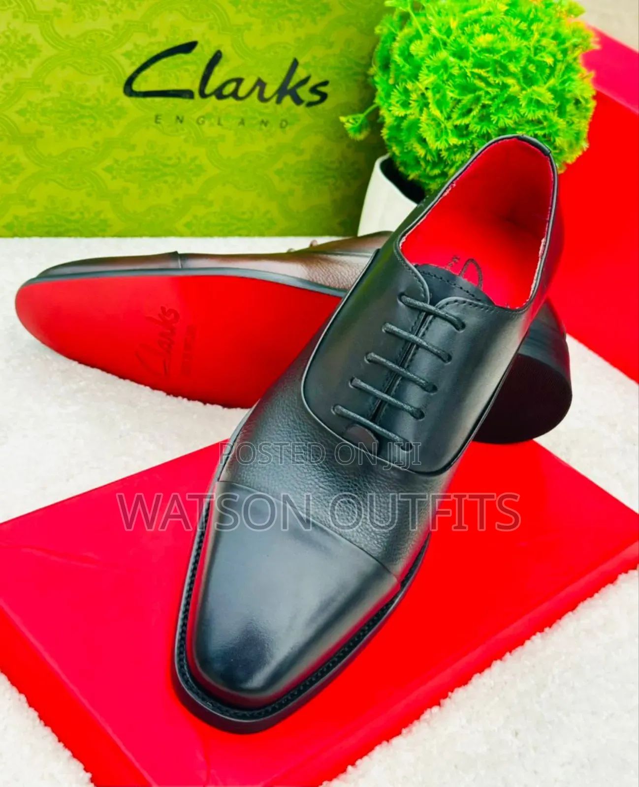 Men's Leather Shoes Officially Very Royal or Kingly