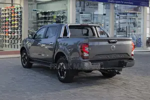 Nissan Navara 2022 Gray