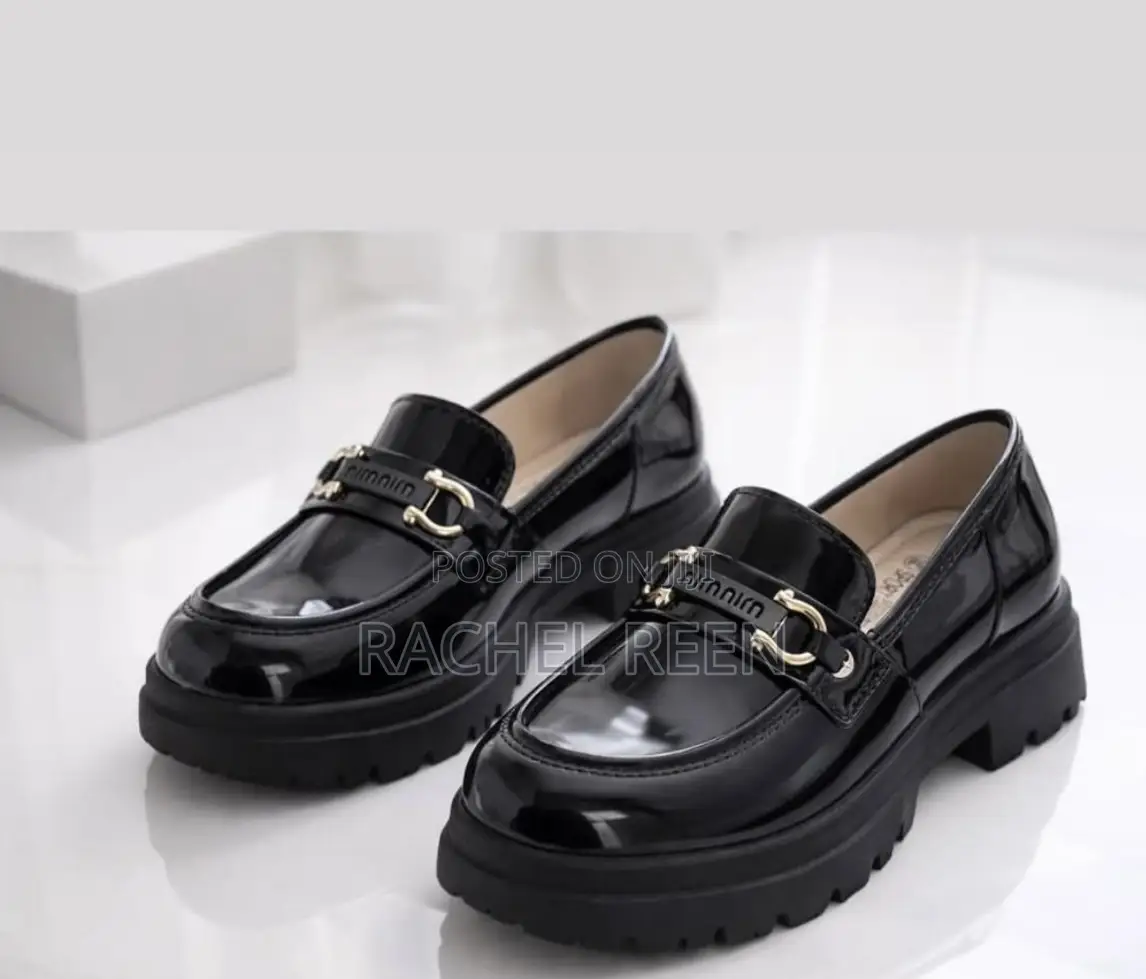 New Prada Official Available