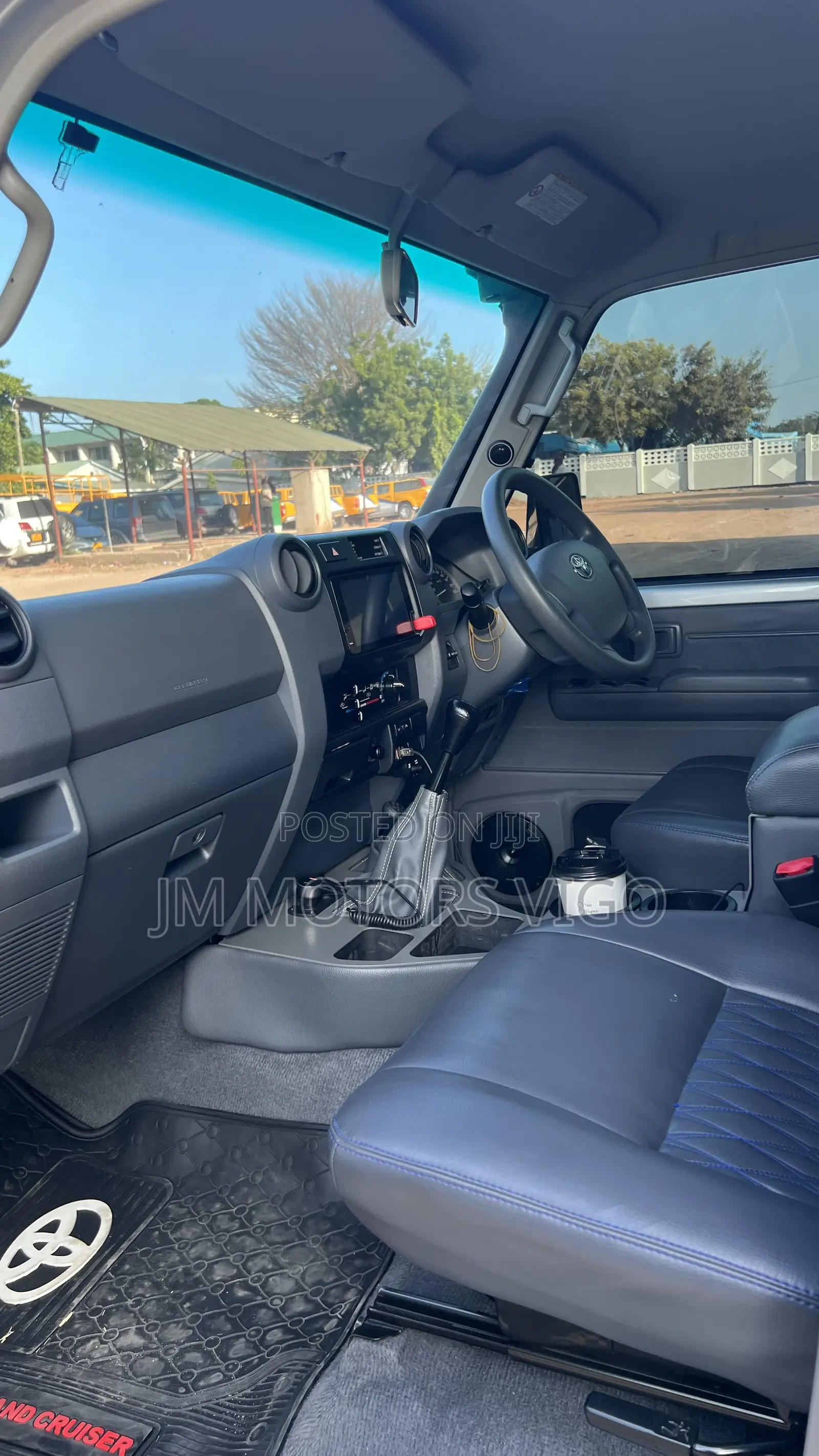 Toyota Land Cruiser 2017 Silver