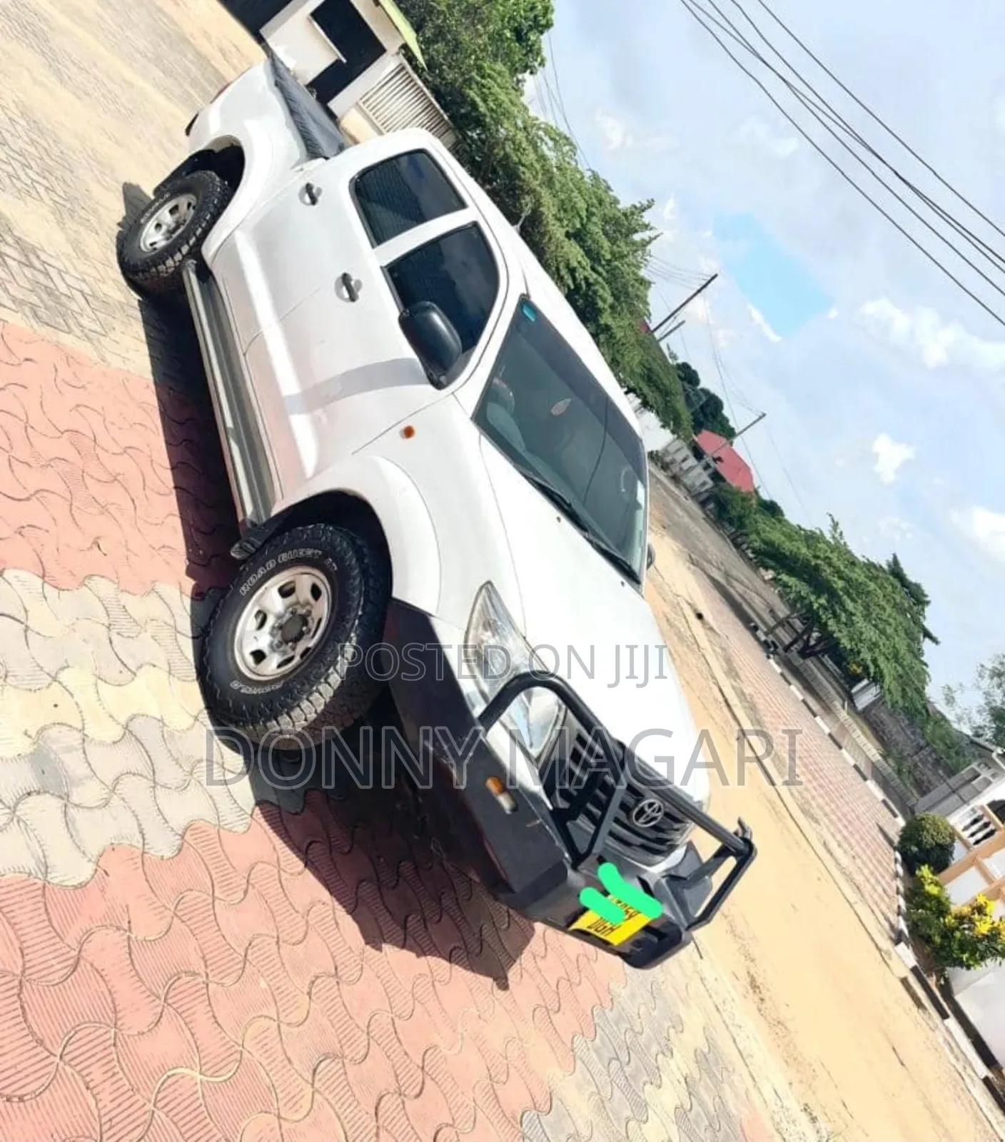 Toyota Hilux 2015 White