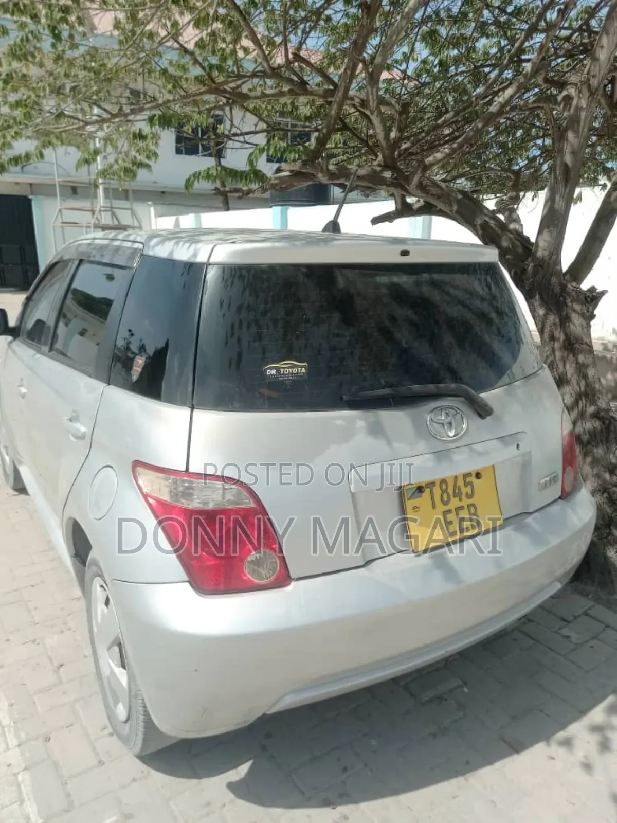 Toyota IST 2006 Silver