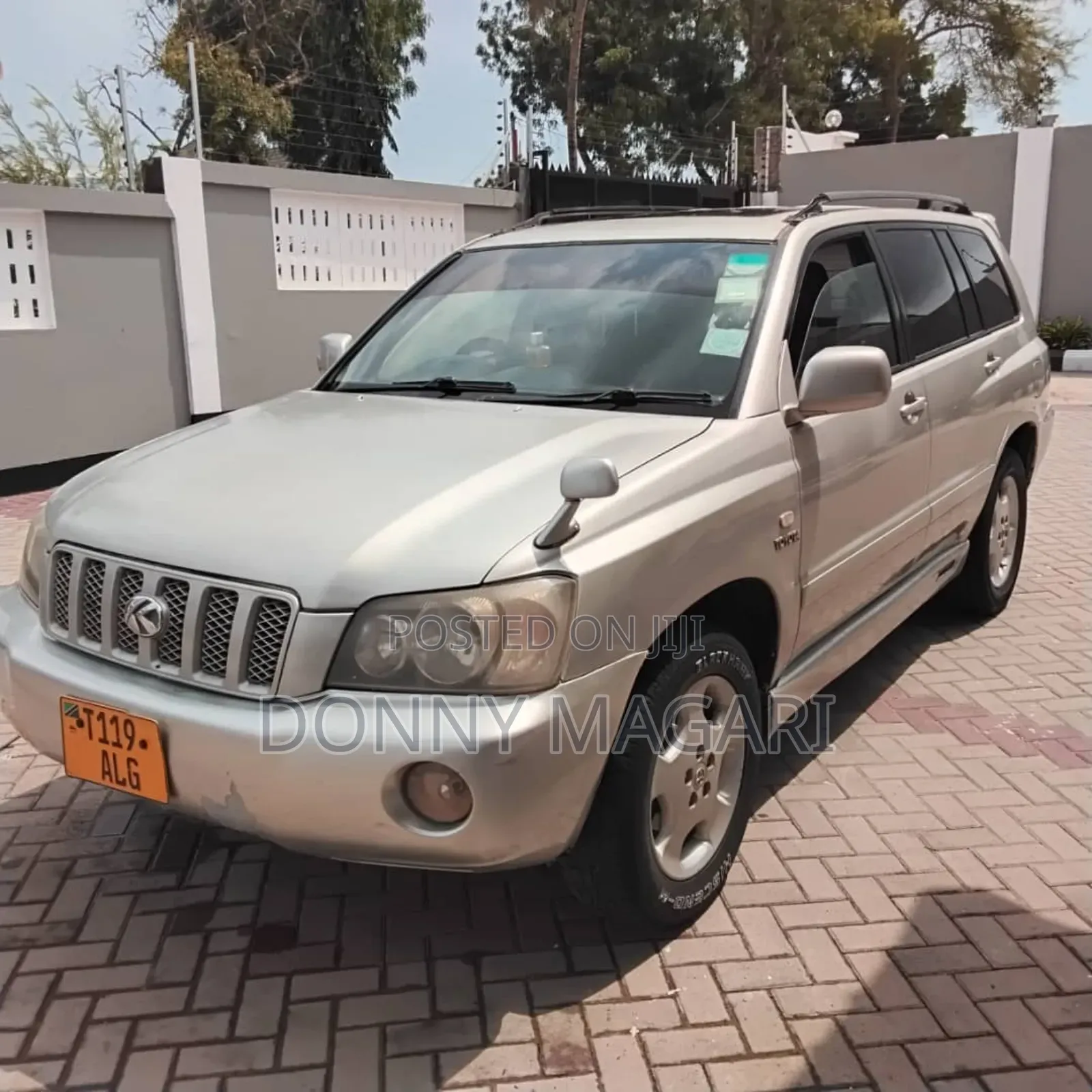 Toyota Kluger 2005 Silver