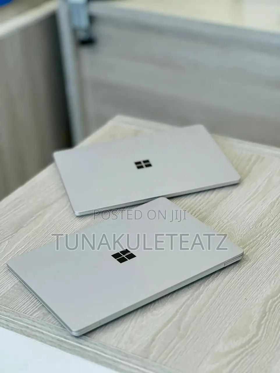 Laptop Microsoft Surface Go 16GB Intel Core i5 SSD 256GB