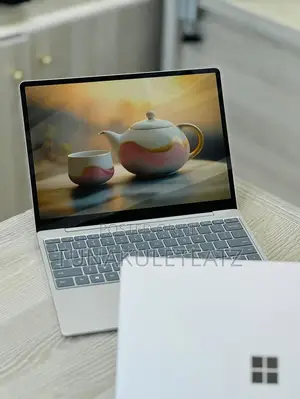 Laptop Microsoft Surface Go 16GB Intel Core i5 SSD 256GB