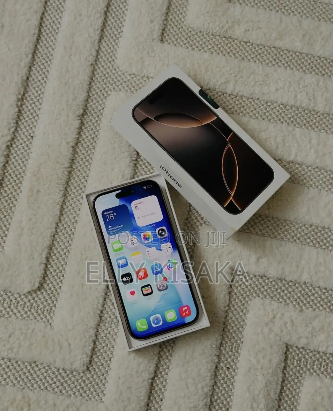 New Apple iPhone 16 Pro Max 256 GB Gold