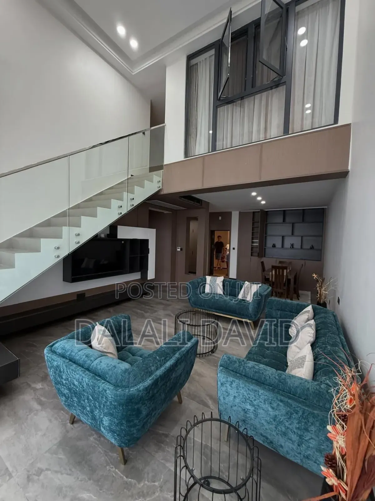 Furnished 3bdrm Duplex in Oysterbay for sale