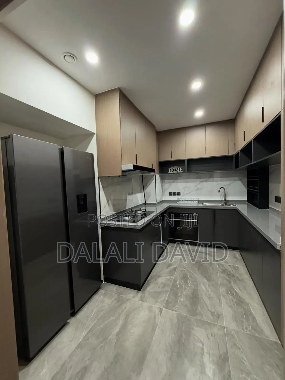 Furnished 3bdrm Duplex in Oysterbay for sale