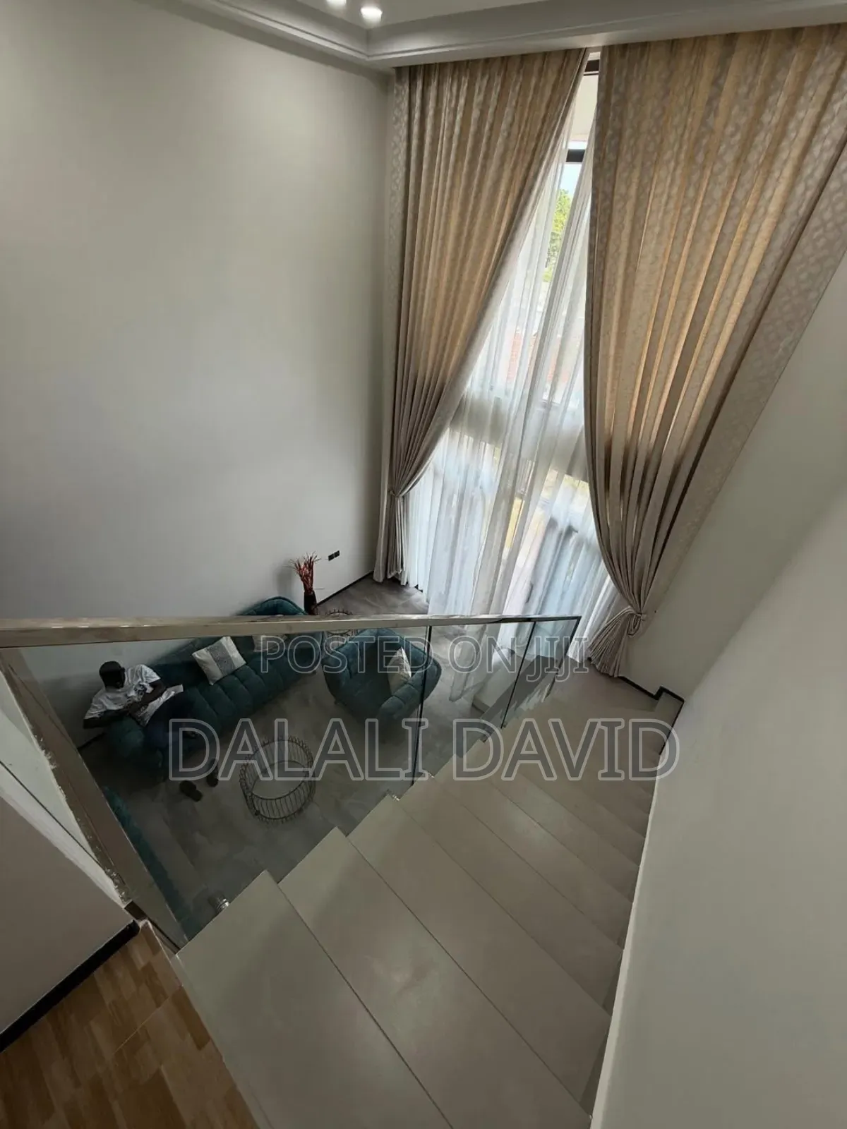 Furnished 3bdrm Duplex in Oysterbay for sale