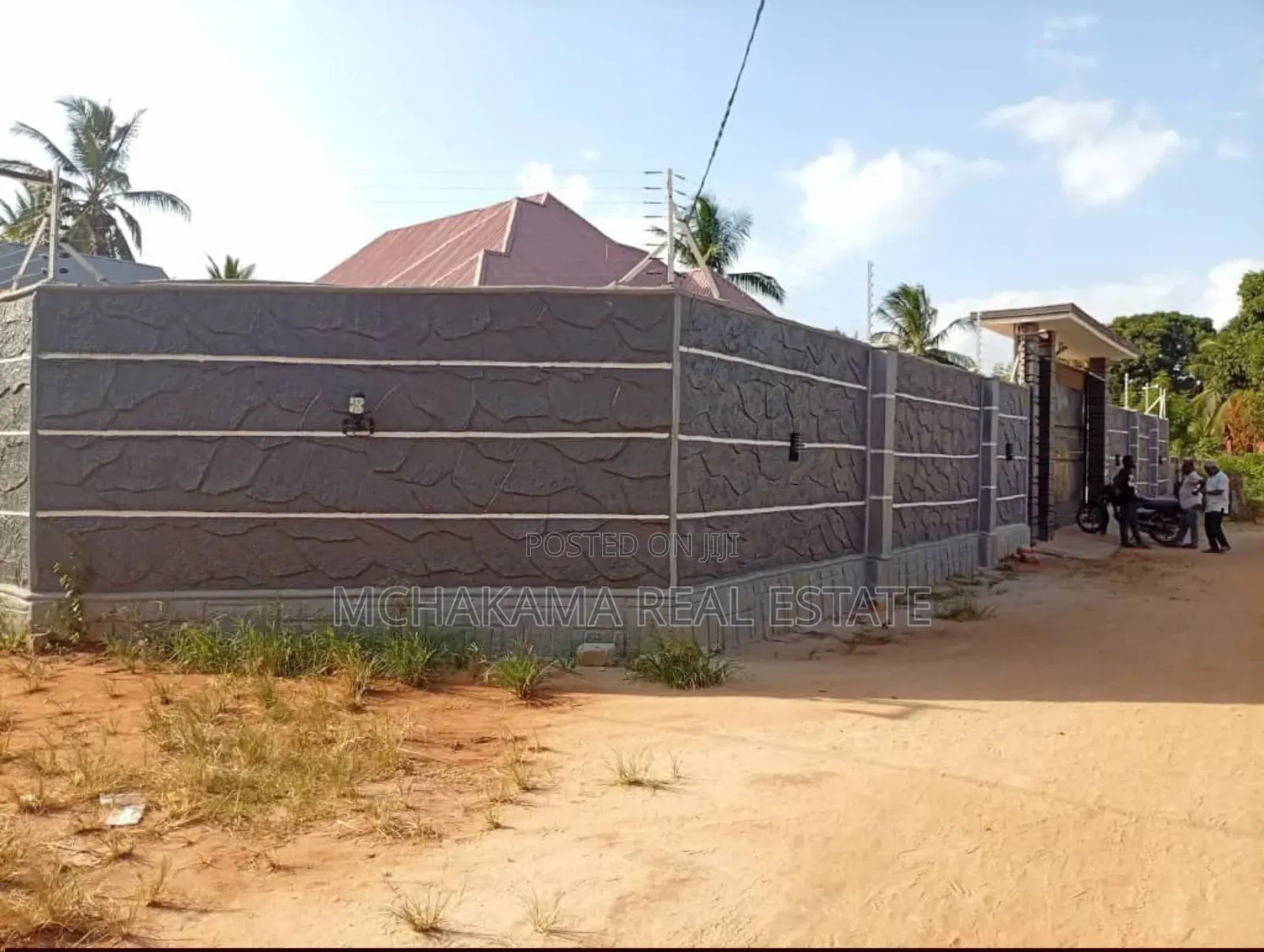 5bdrm House in Mchakama Real Estate, Chanika for sale