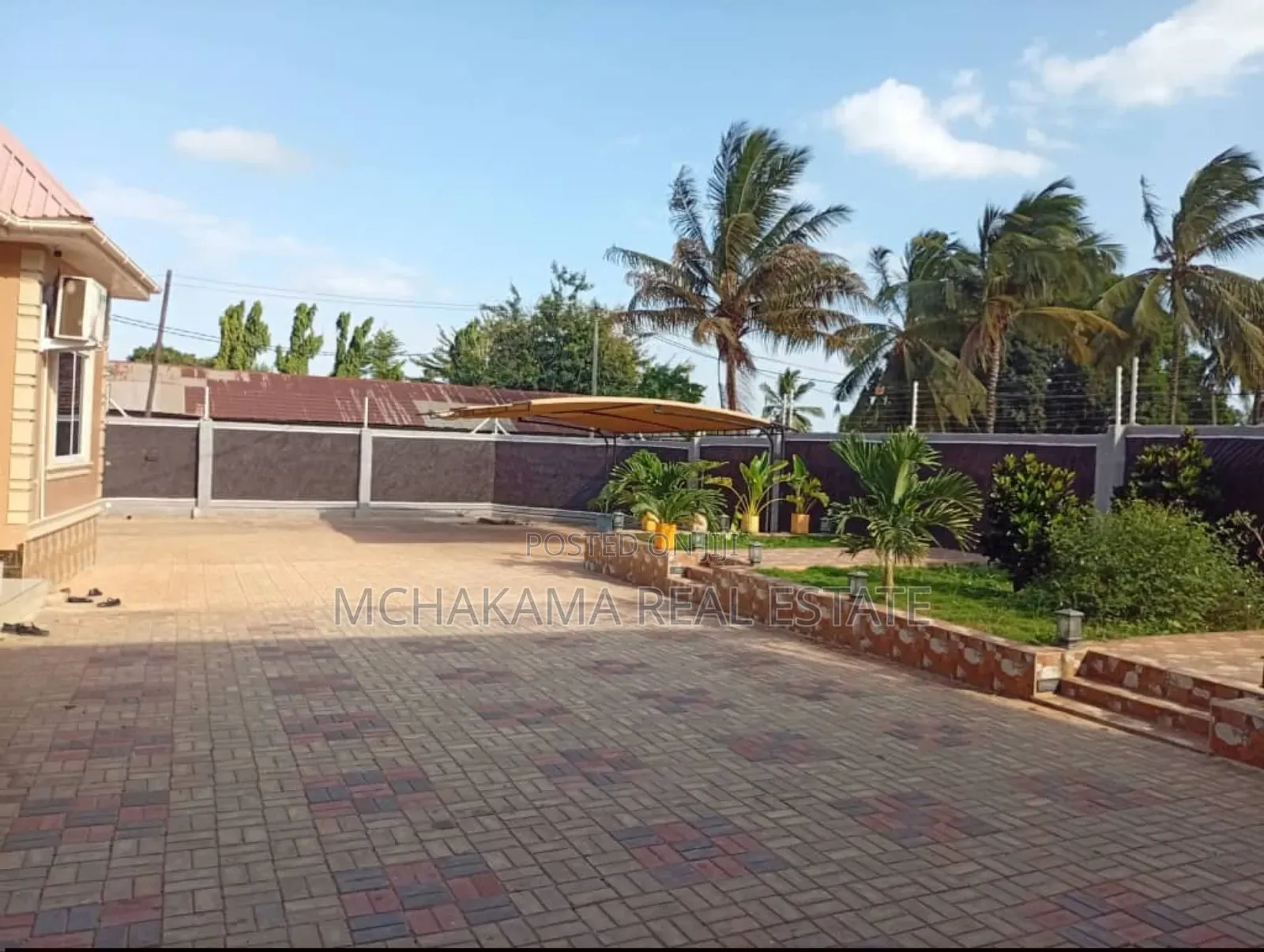 5bdrm House in Mchakama Real Estate, Chanika for sale