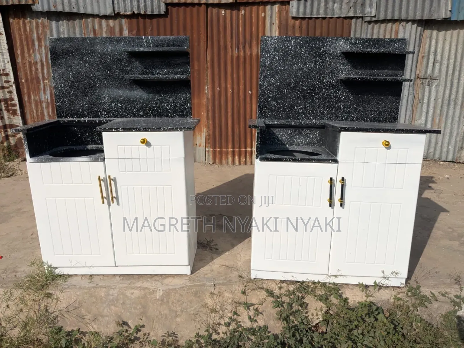 Kitche Cabin Ya Milango 2 Mpya