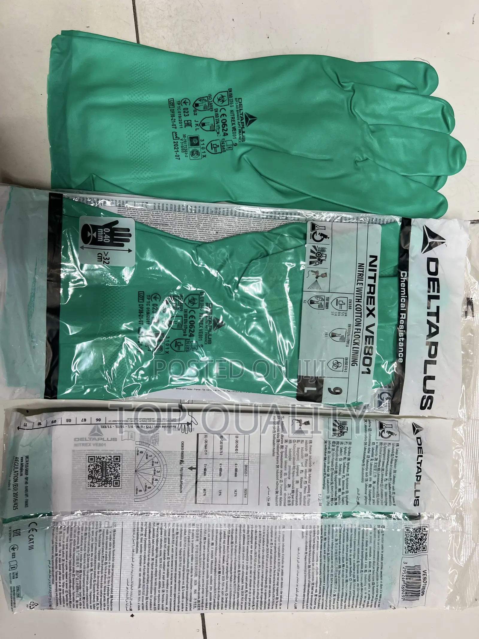 Nitrile Gloves