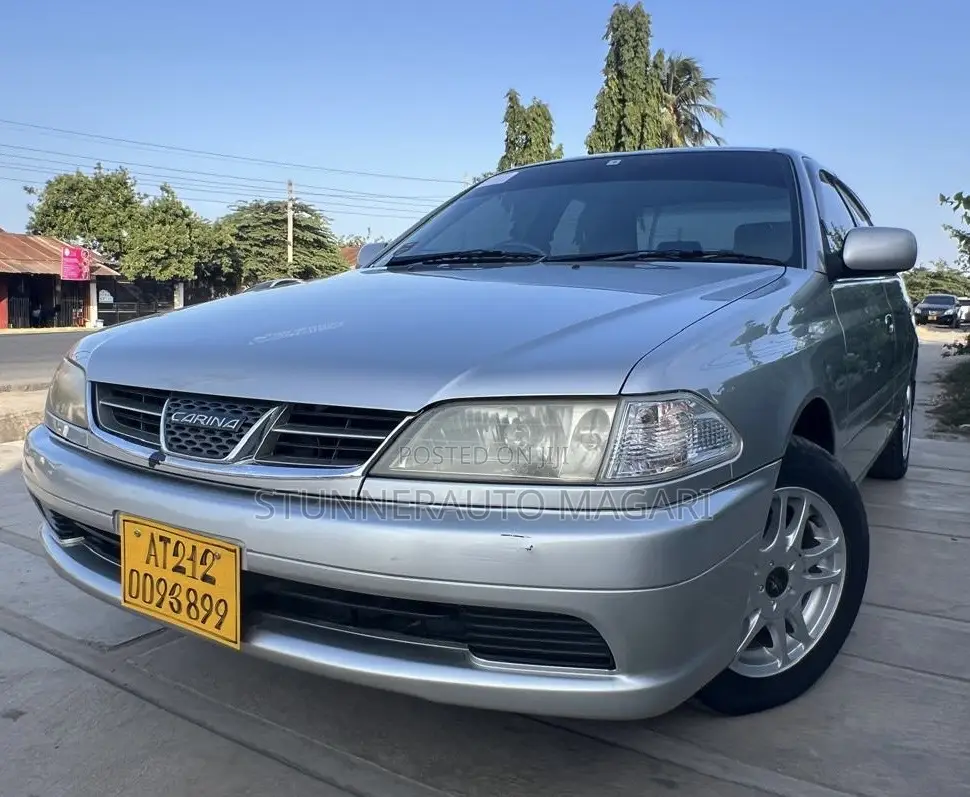 Toyota Carina 2001 Silver