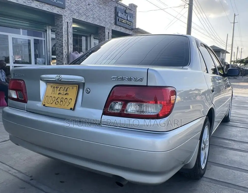 Toyota Carina 2001 Silver