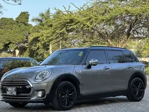 Mini Clubman 2017 Green