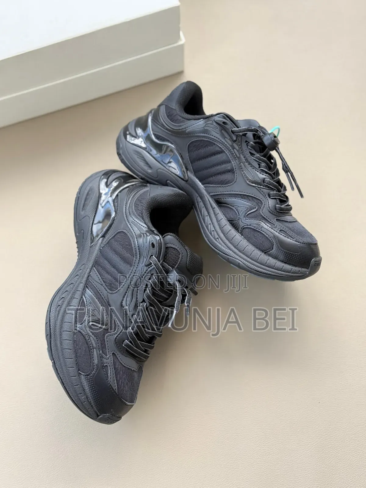 Gucci Original Sneakers 