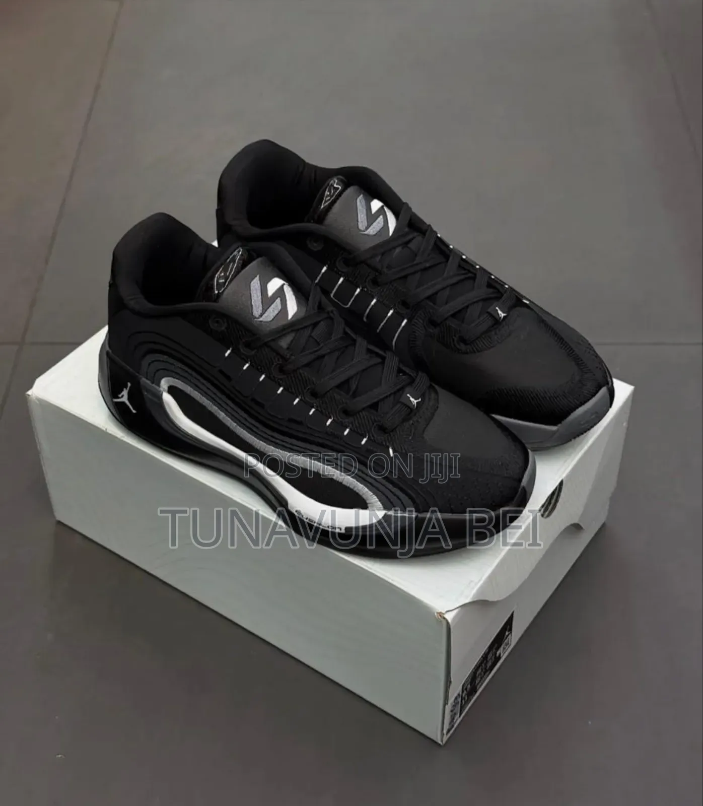 Jordan Original Sneakers 