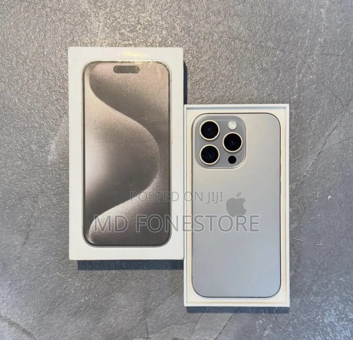 New Apple iPhone 15 Pro Max 256 GB Silver
