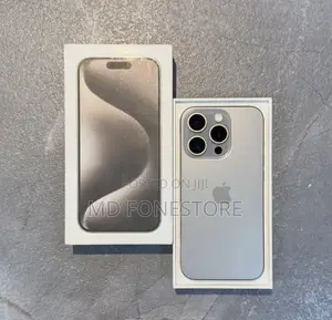 New Apple iPhone 15 Pro Max 256 GB Silver