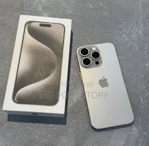 New Apple iPhone 15 Pro Max 256 GB Silver