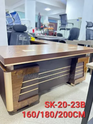 Loyal Execative Table