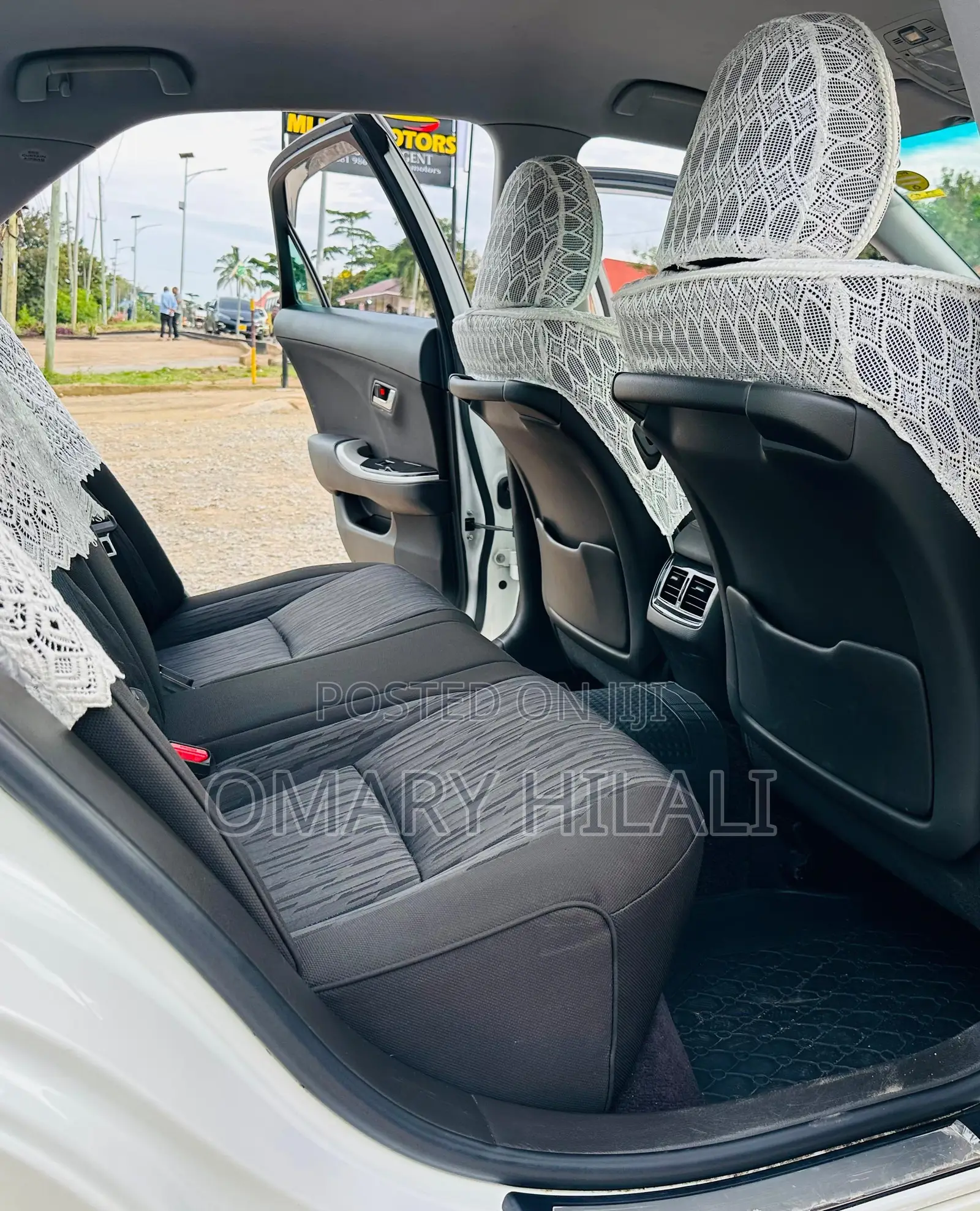 Toyota Crown 2010 Pearl