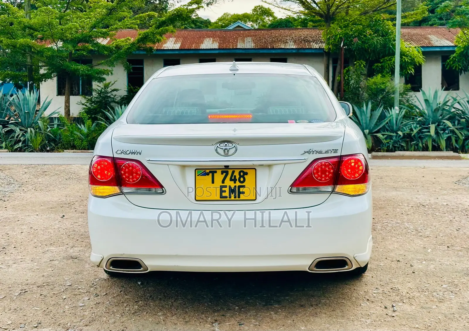 Toyota Crown 2010 Pearl