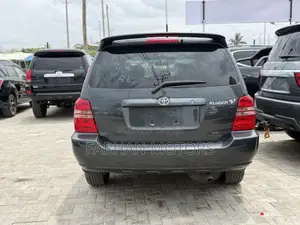 Toyota Kluger 2003 Gray