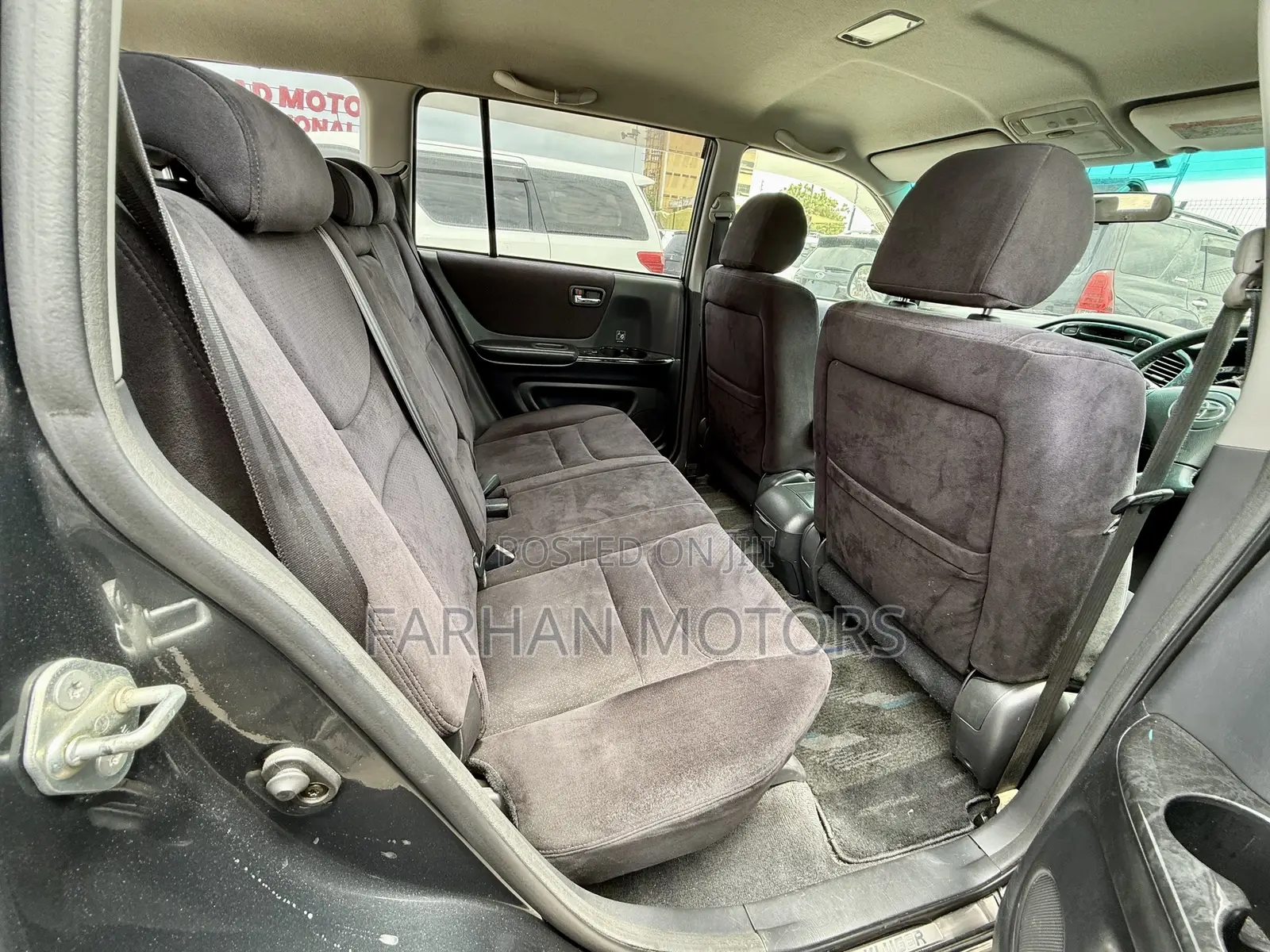 Toyota Kluger 2003 Gray