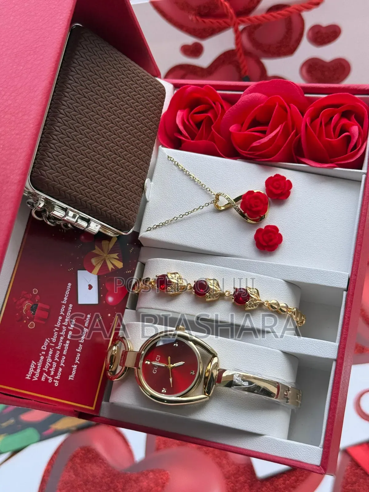 New Gucci Gold and Red Classic and Luxury Valentine Set for Valentine