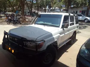 Toyota Land Cruiser 2020 Off white