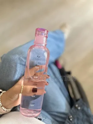 Scale Glass Water Bottle