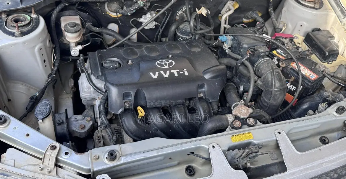 Toyota Probox 2005 Silver