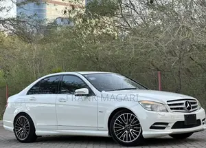 Mercedes-Benz C200 2010 White