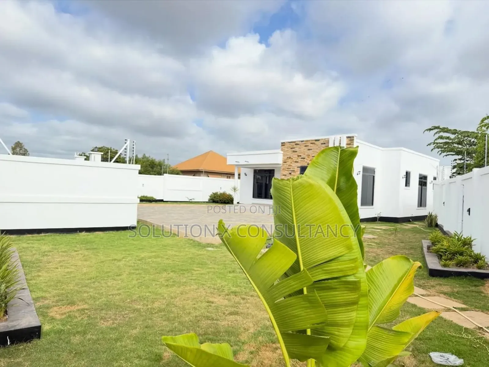 5bdrm House in Kunduchi for rent