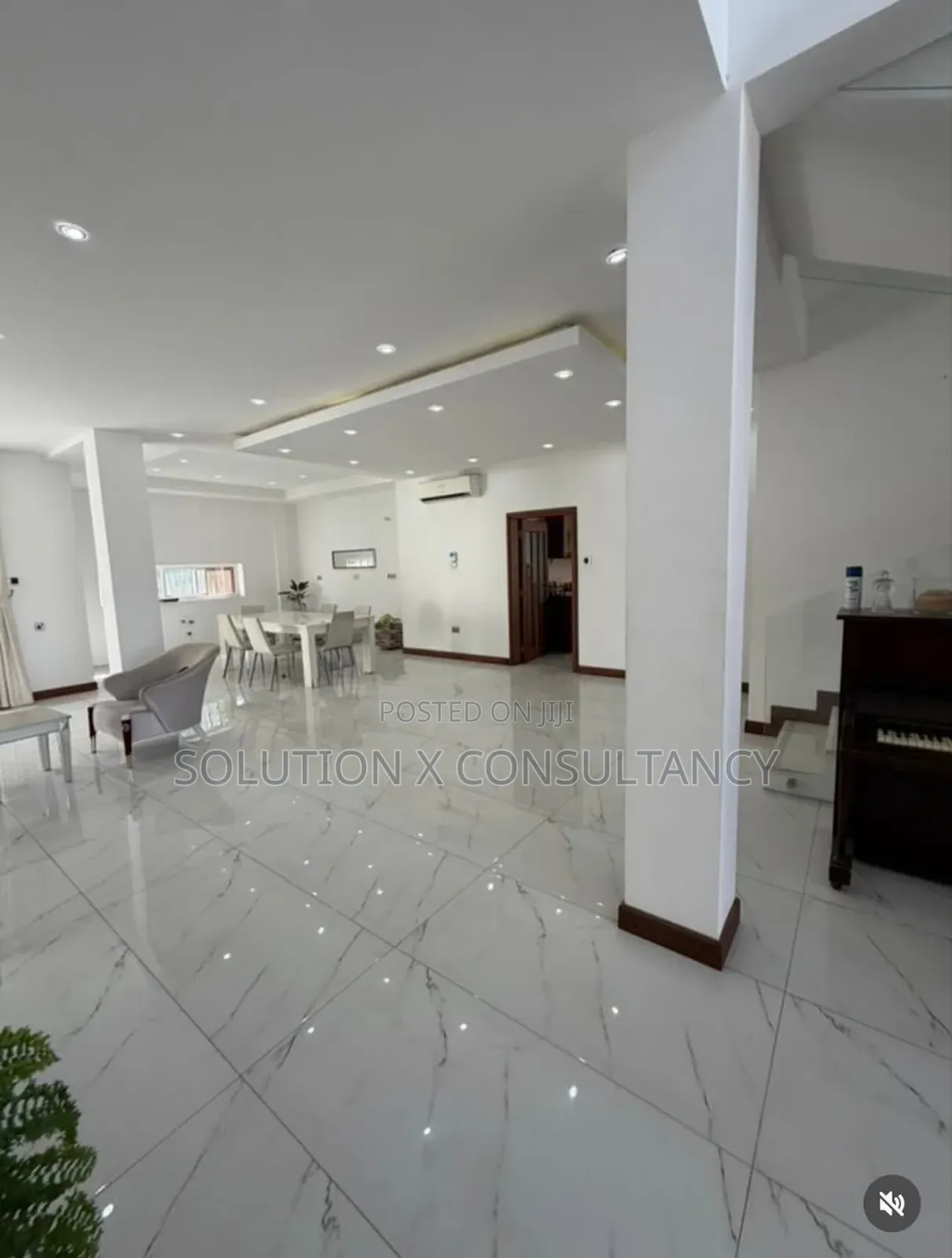 6bdrm House in Ada Estate for rent