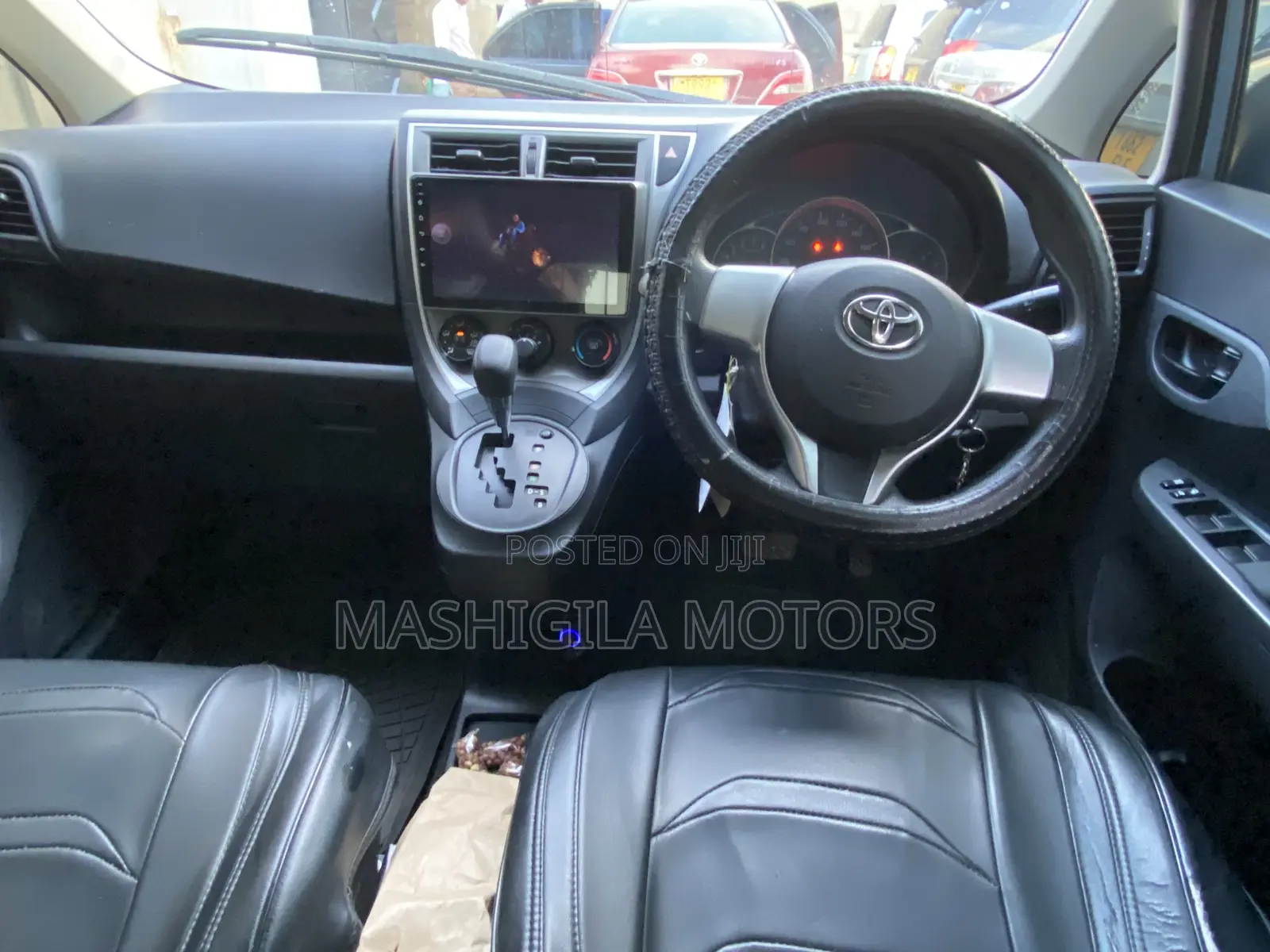 Toyota Ractis 2011 Blue