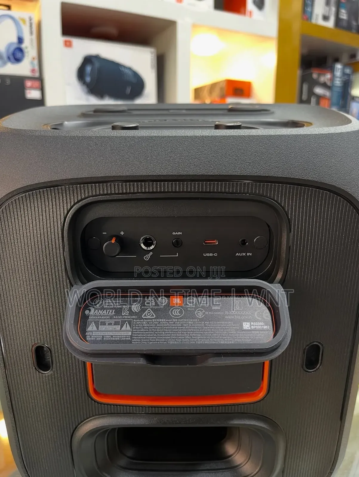 JBL Partybox
Encore2 With 2 Wireless Mics