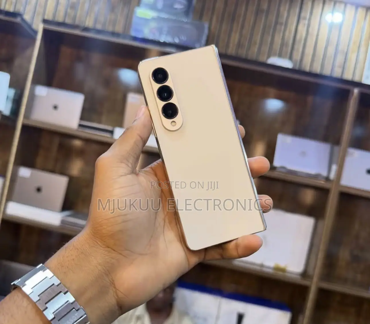 New Samsung Galaxy Z Fold4 256 GB