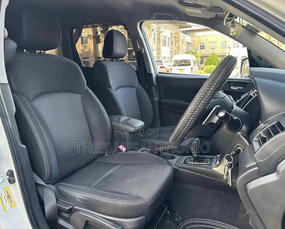 Subaru Forester 2013 White