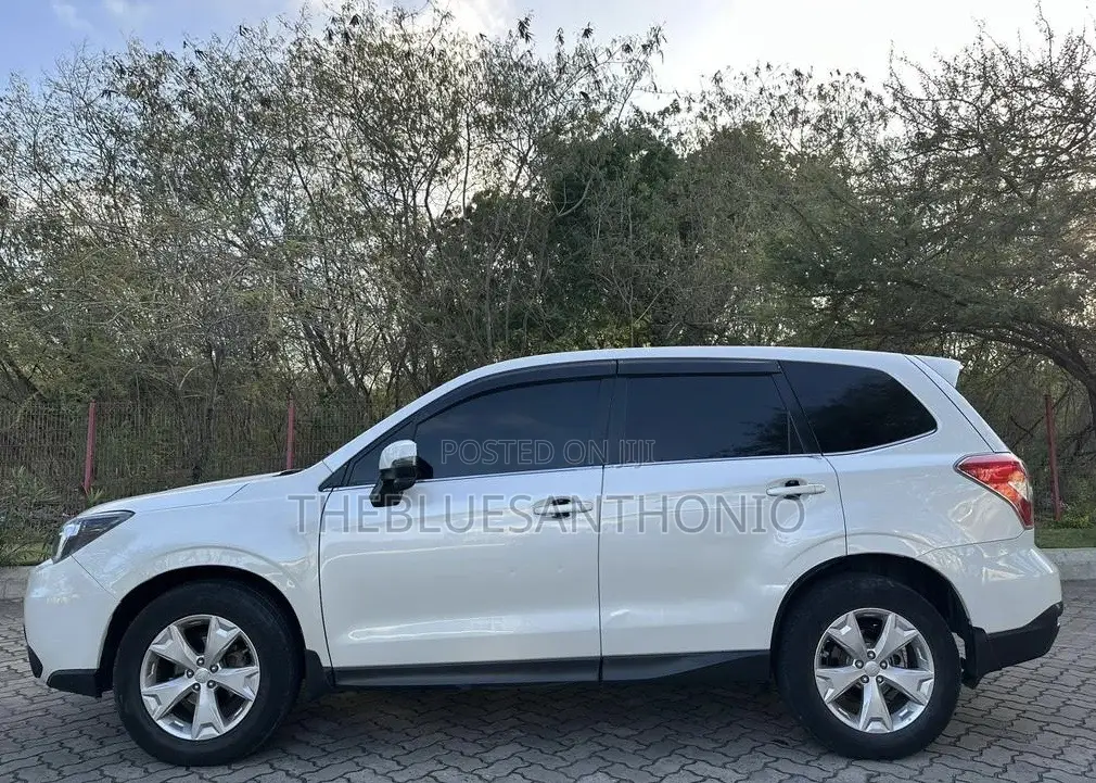 Subaru Forester 2013 White