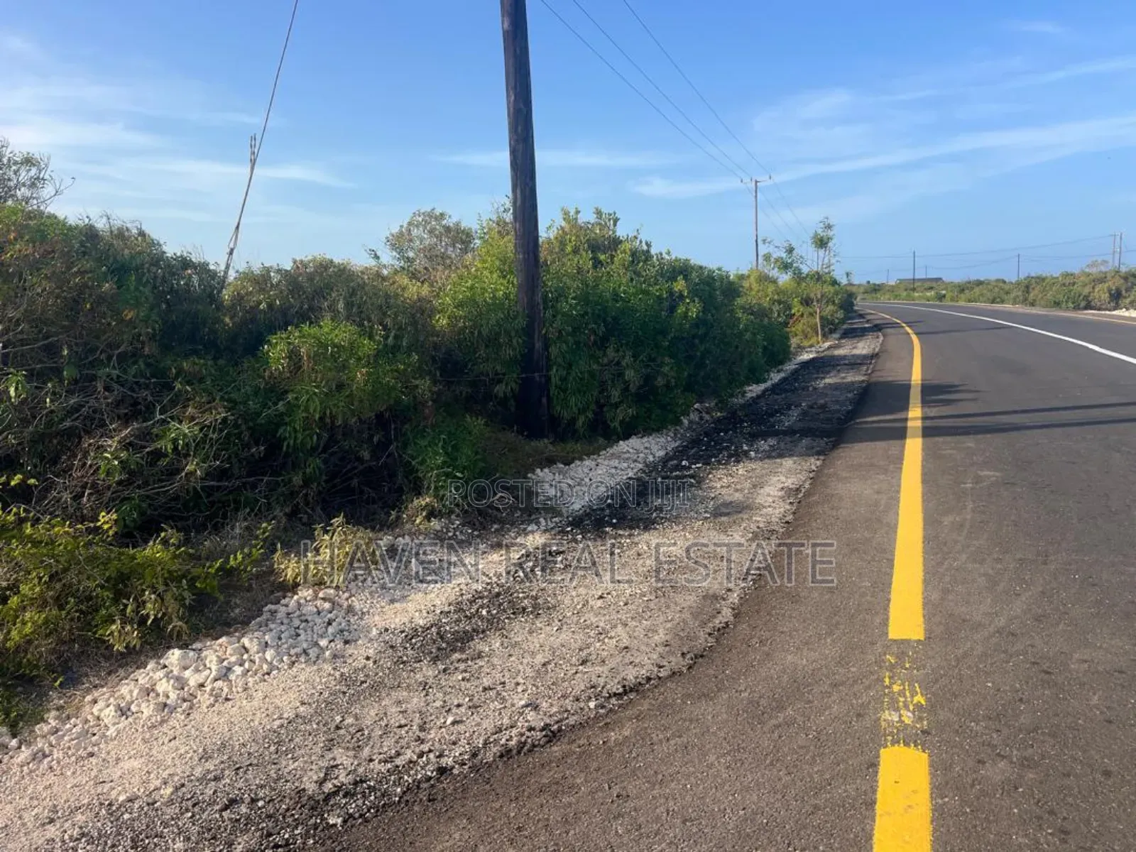 Second Line Beach Plot for Sale at Zanzibar