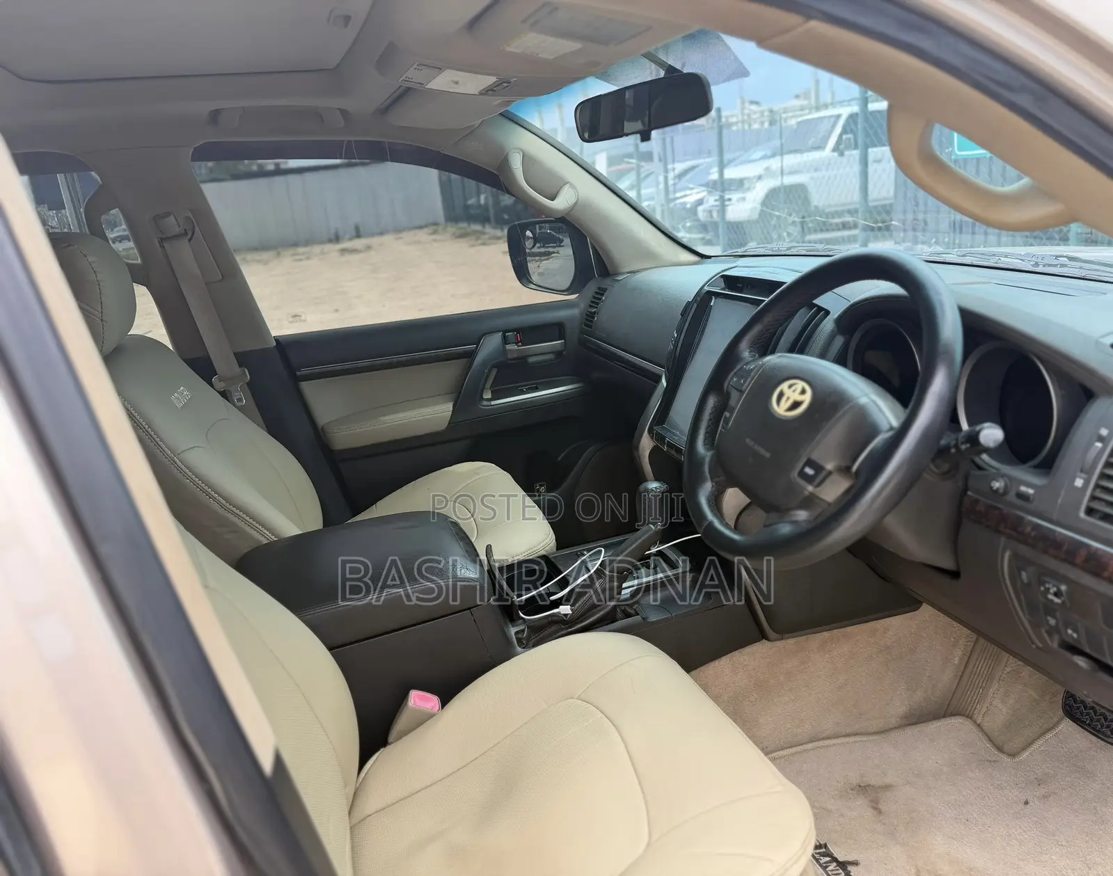 Toyota Land Cruiser 4.5 V8 TD STD 2009 Gold