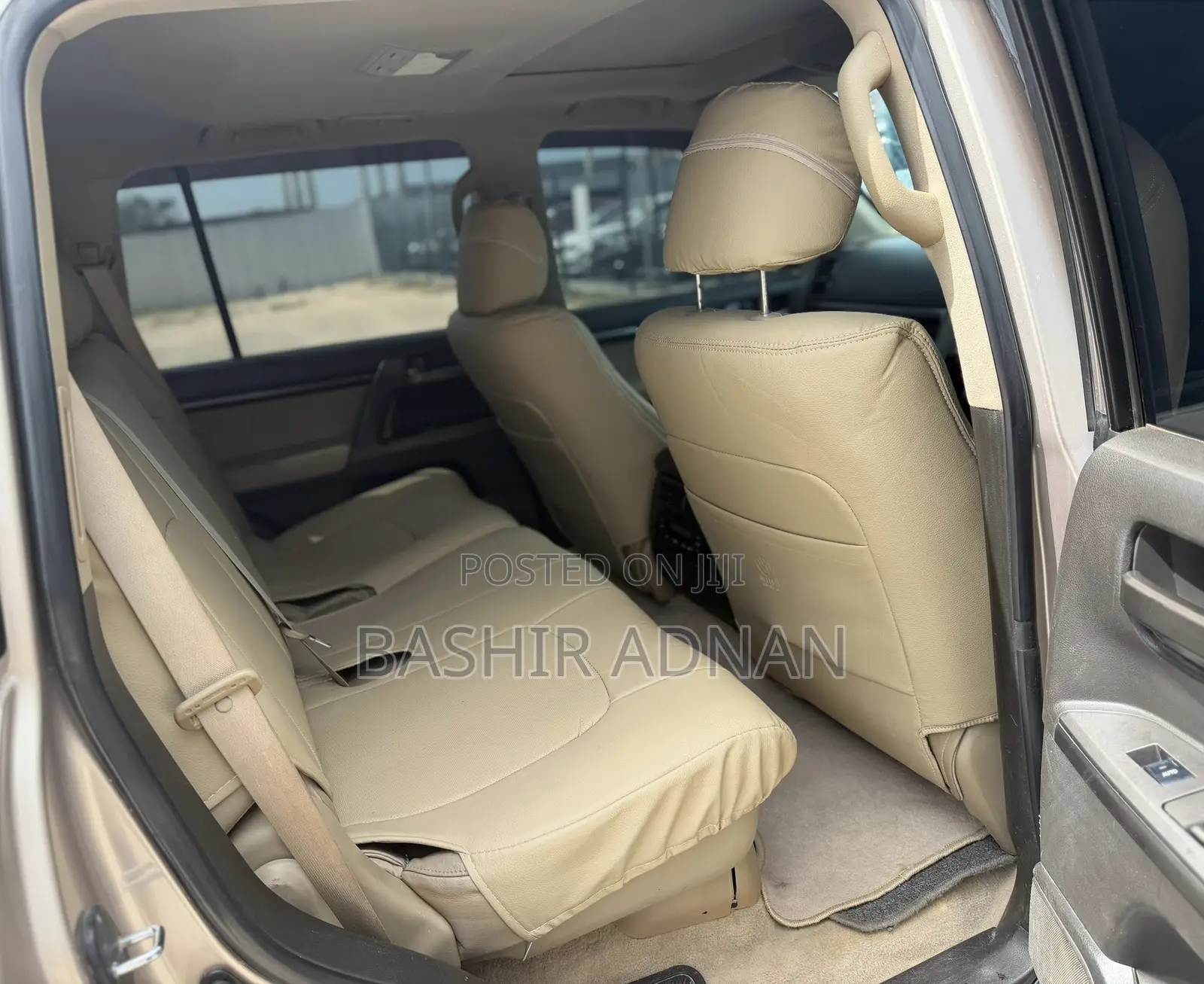 Toyota Land Cruiser 4.5 V8 TD STD 2009 Gold