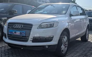 Audi Q7 2009 Pearl