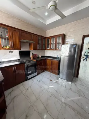 Furnished 6bdrm House in Ada Estate for rent