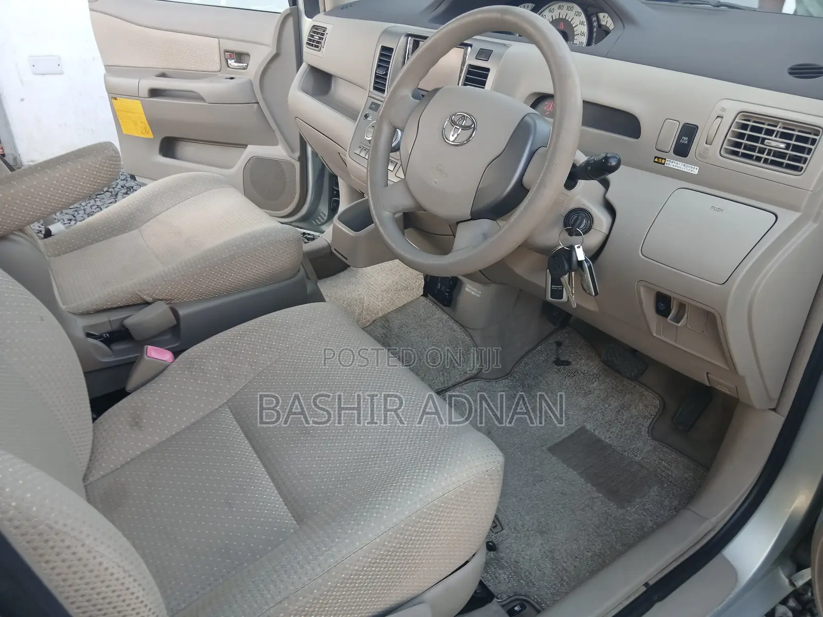 Toyota Raum 2007 Silver