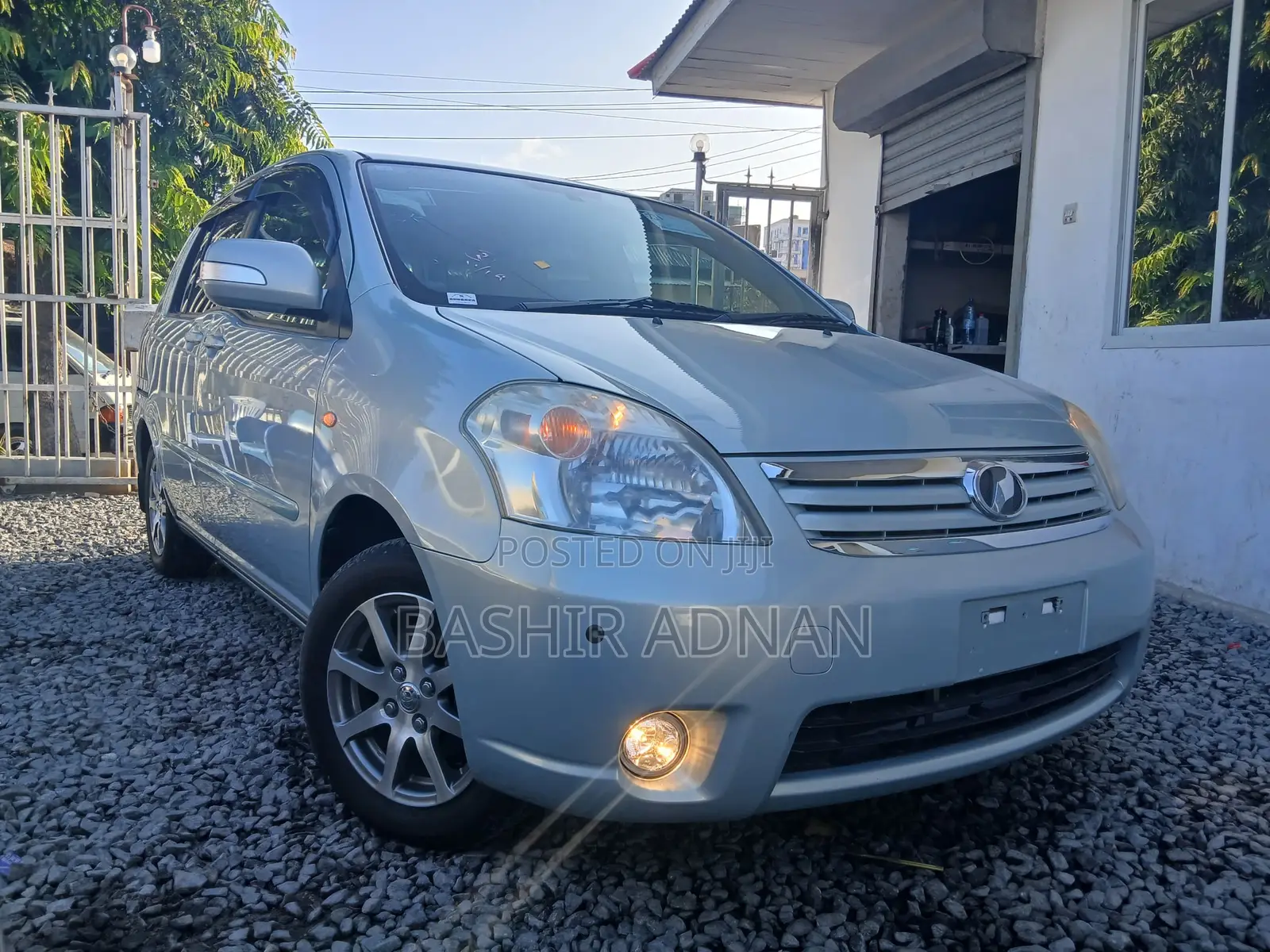 Toyota Raum 2007 Silver